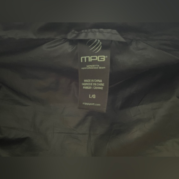 Chic athleisure jacket - Picture 6 of 8